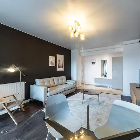 Xcozy Near Center * Bukarest