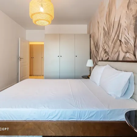 Xcozy Near Center * Bukarest
